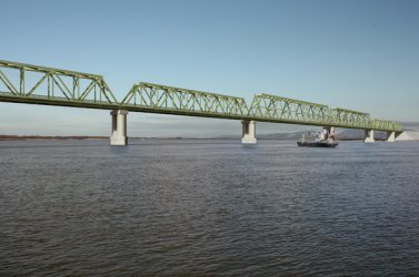 Мост через Лену и логистический центр должны быть построены к 2022 году